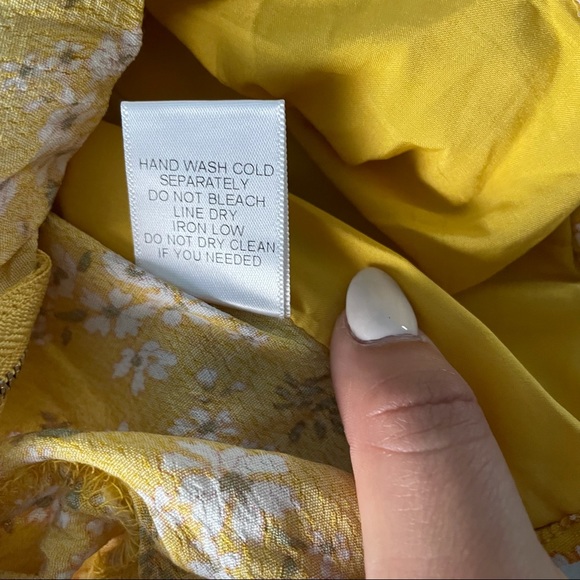 Yellow Floral Crop Top - Picture 6 of 6